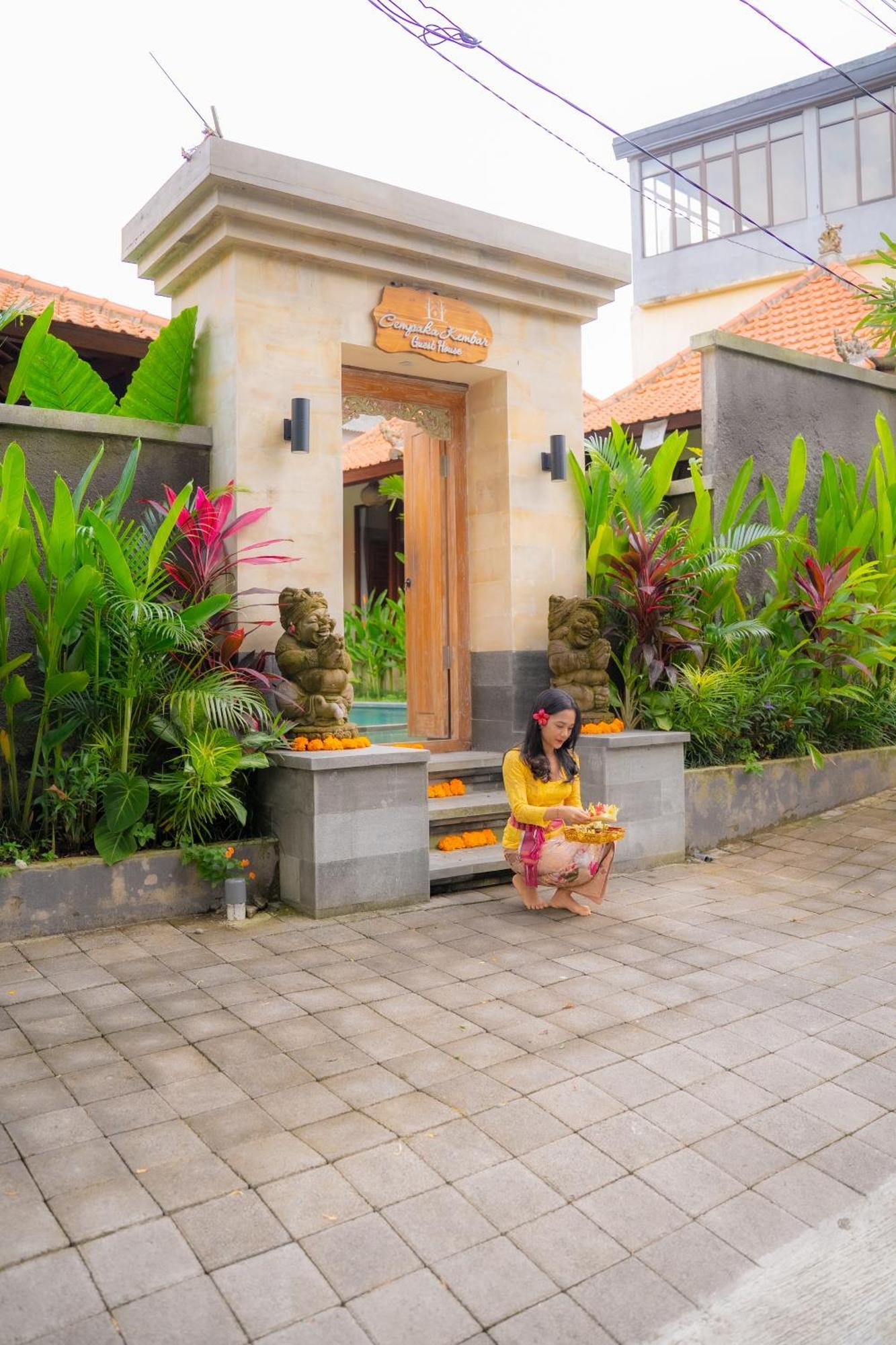 Cempaka Kembar Guest House Убуд Экстерьер фото